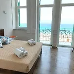 Apartment Solemaremessina Messina