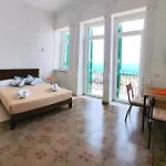 Solemaremessina Apartment